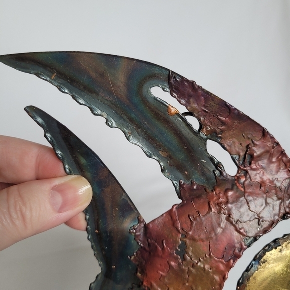 Vintage Brutalist MCM Metal Fish Wall Decor in the Style of Curtis Jere - Picture 4 of 12